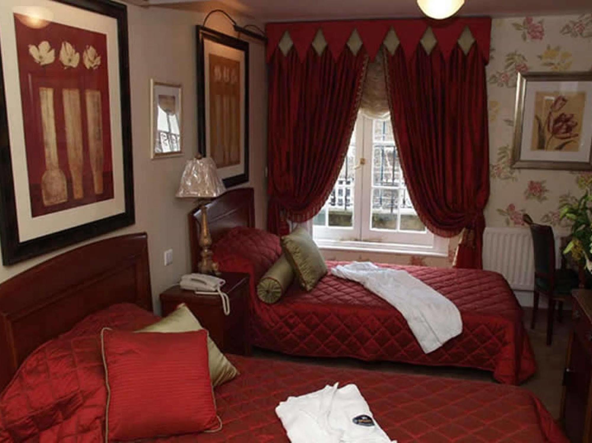 Opulence Boutique Hotel 4*