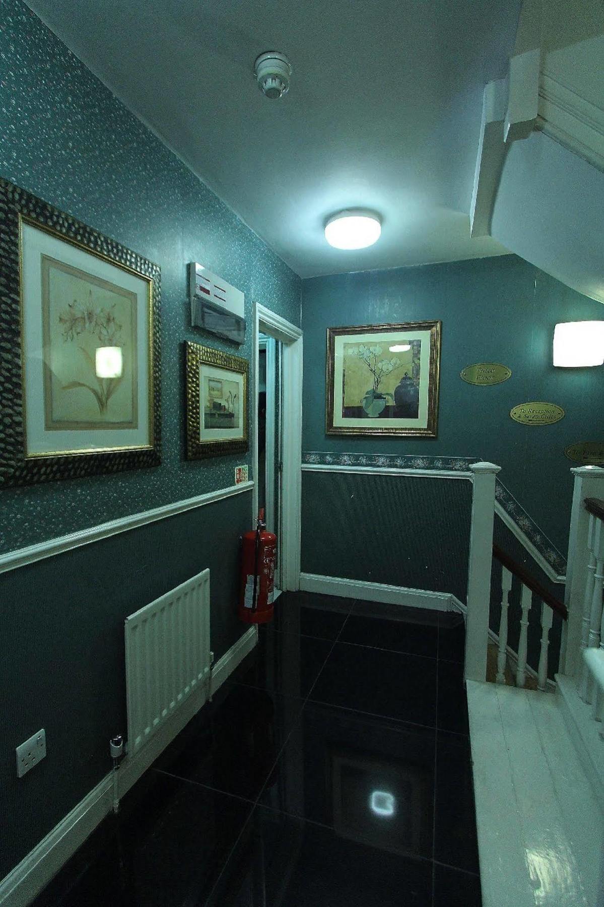 Hotel Opulence Boutique 4*