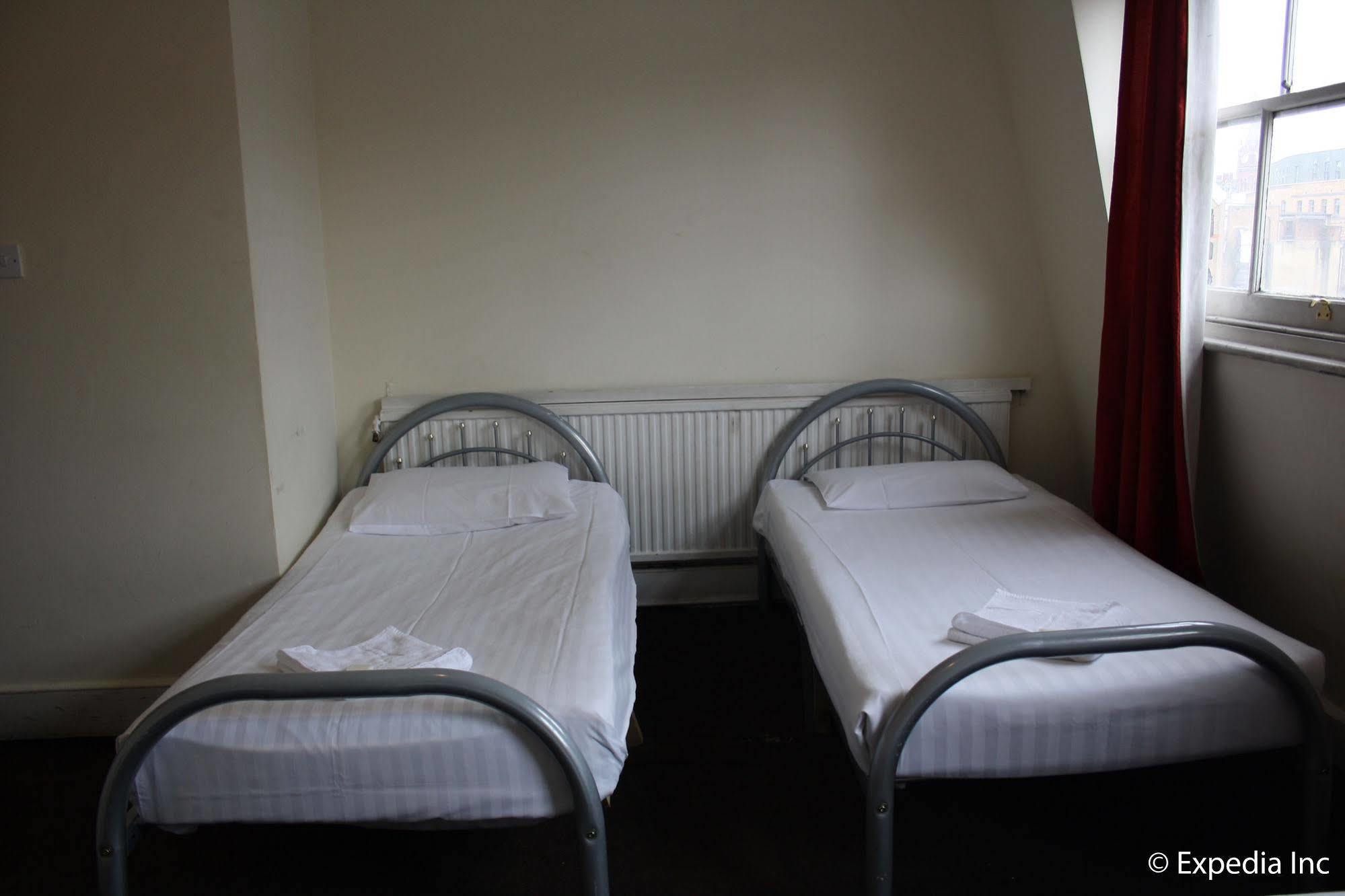 Daisy Guest house London