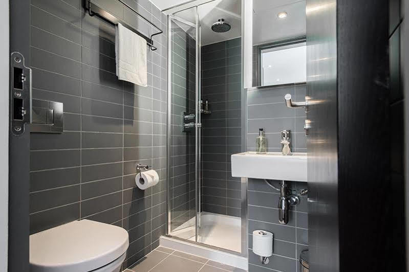 Mowbray Court Hotel 3*