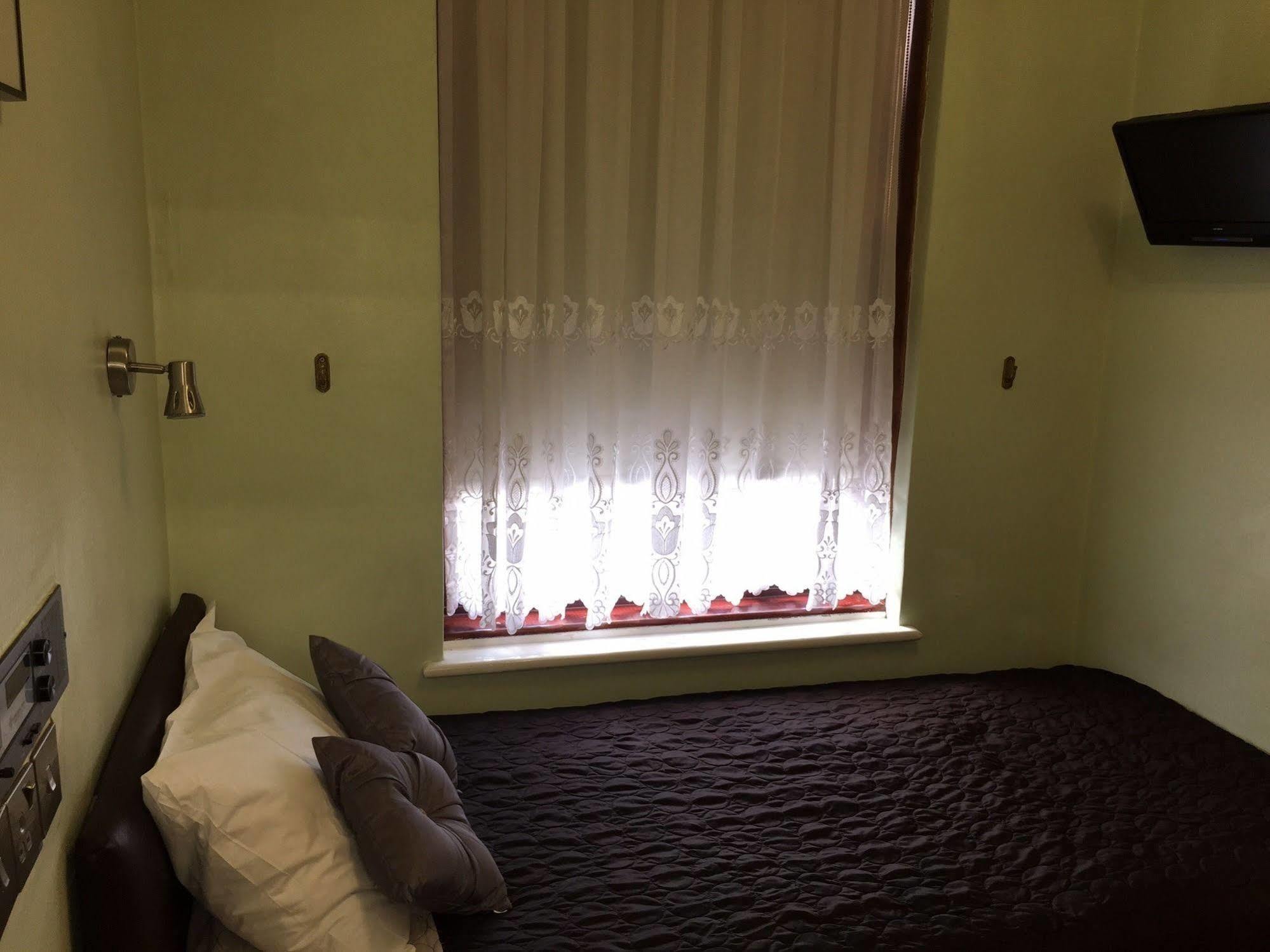 Park Avenue Hotel 3*