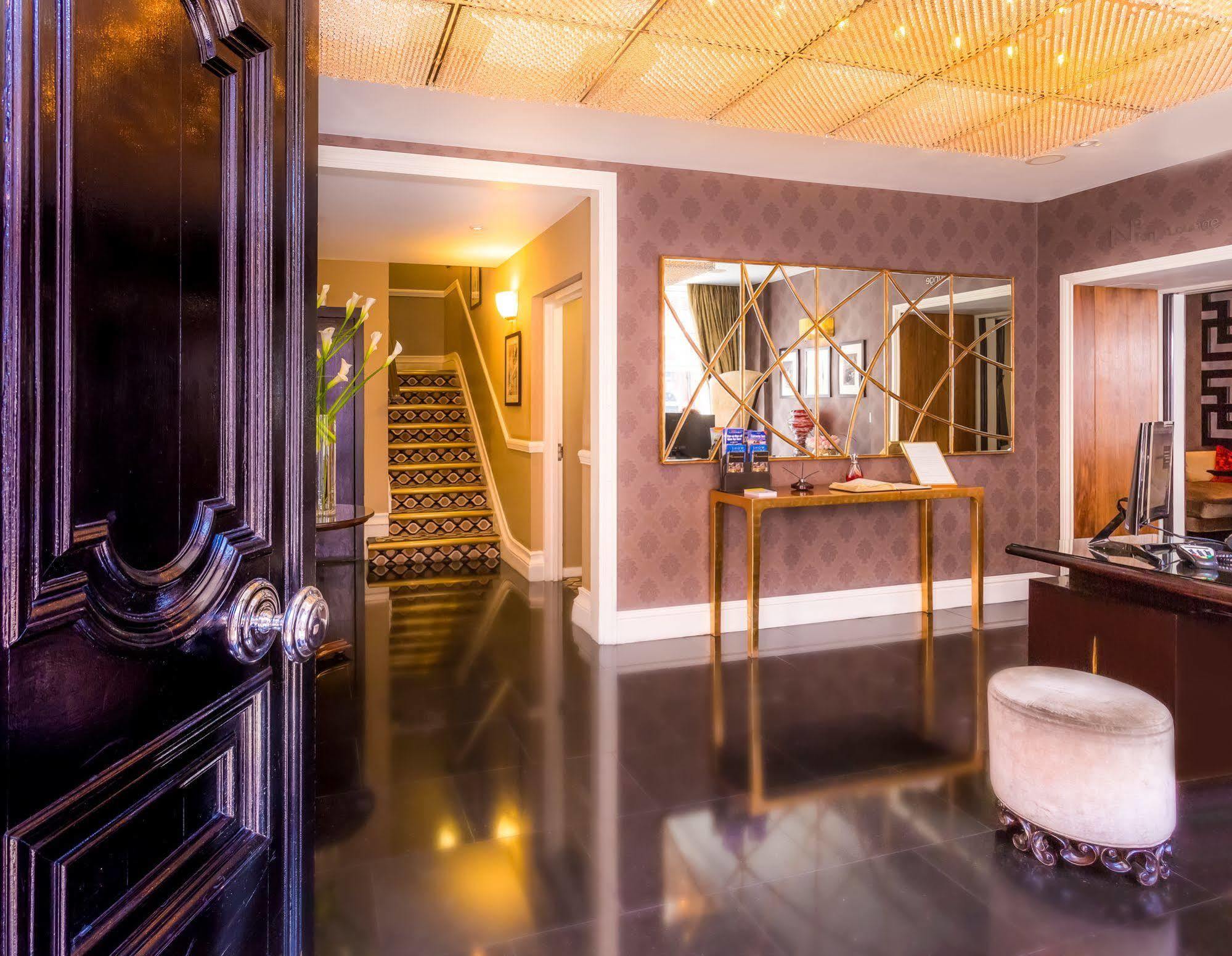 Manchester Street 4* London