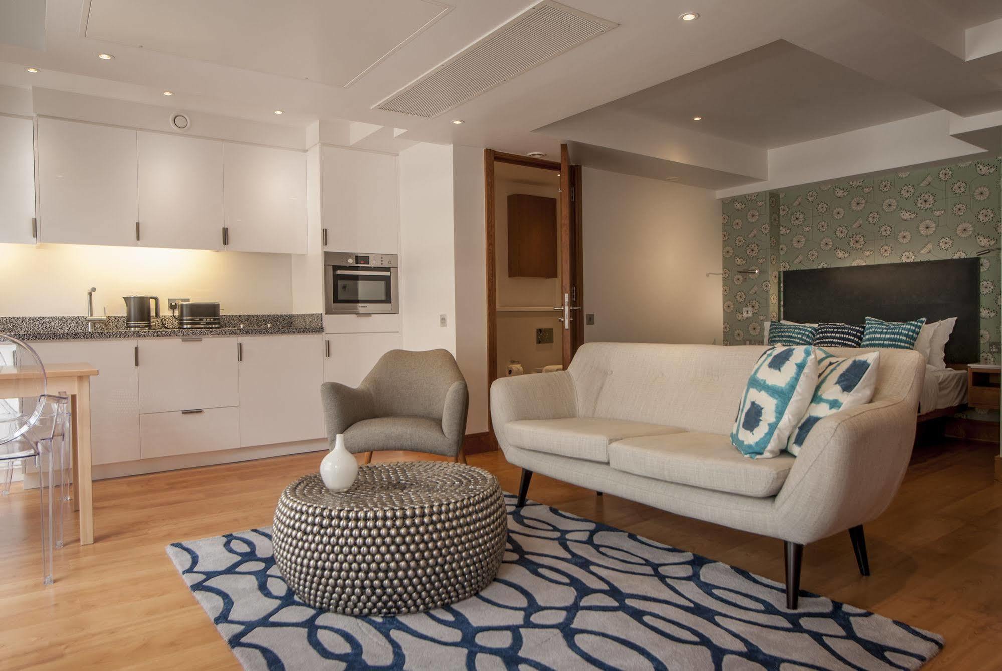 Native Tower Hill Apartment