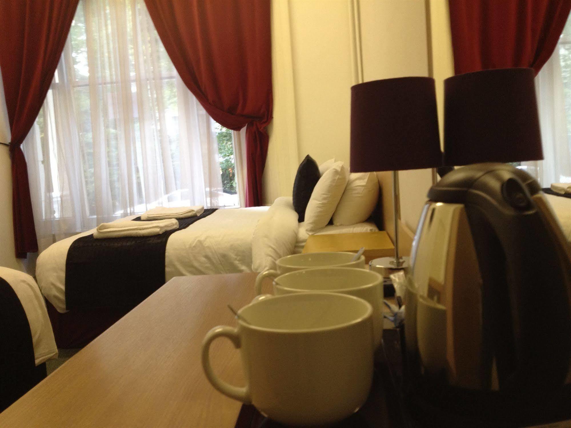 Kensington Court Notting Hill Hotell 2*
