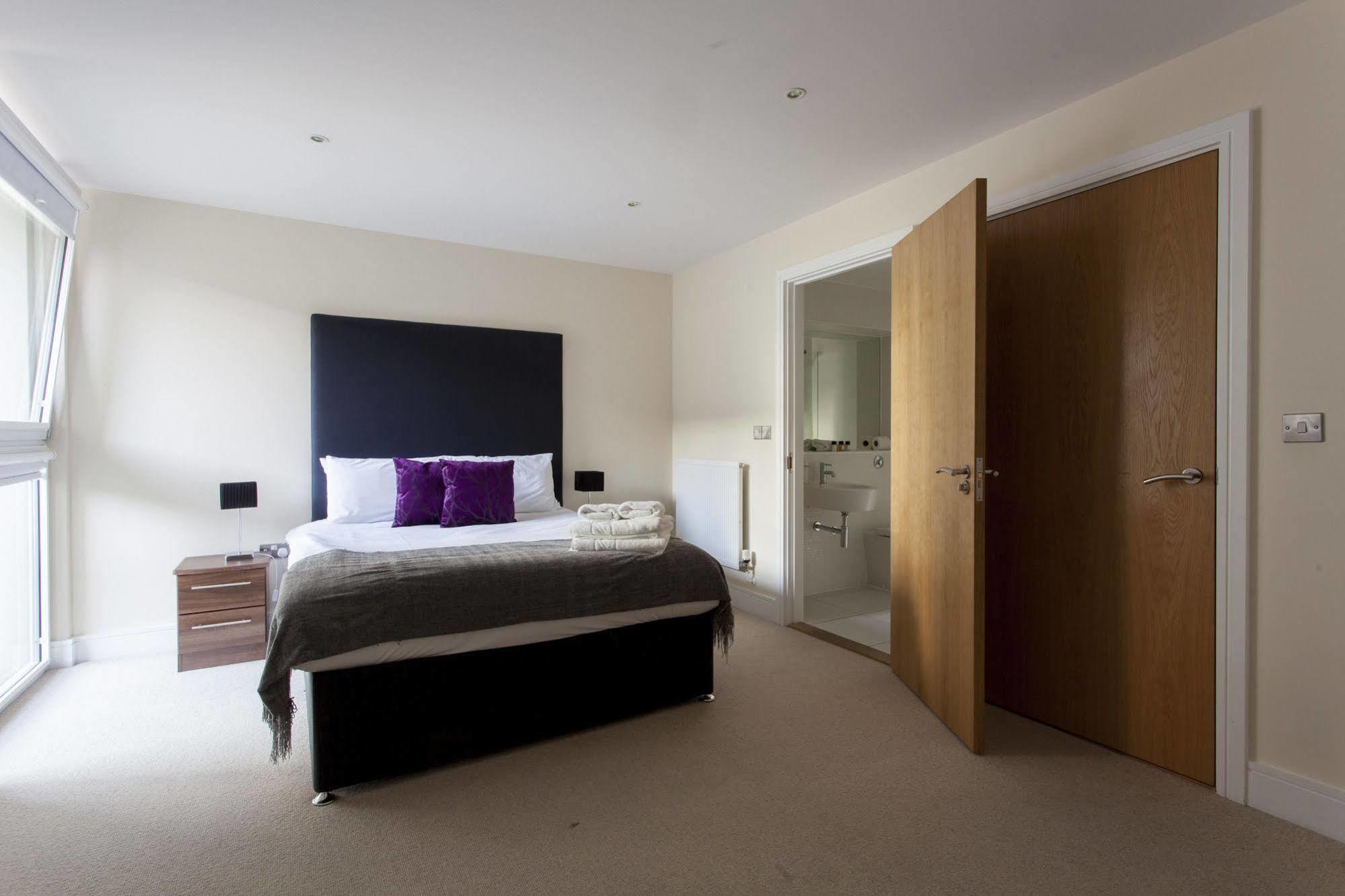 Apartment Lanterns Court By Bridgestreet *