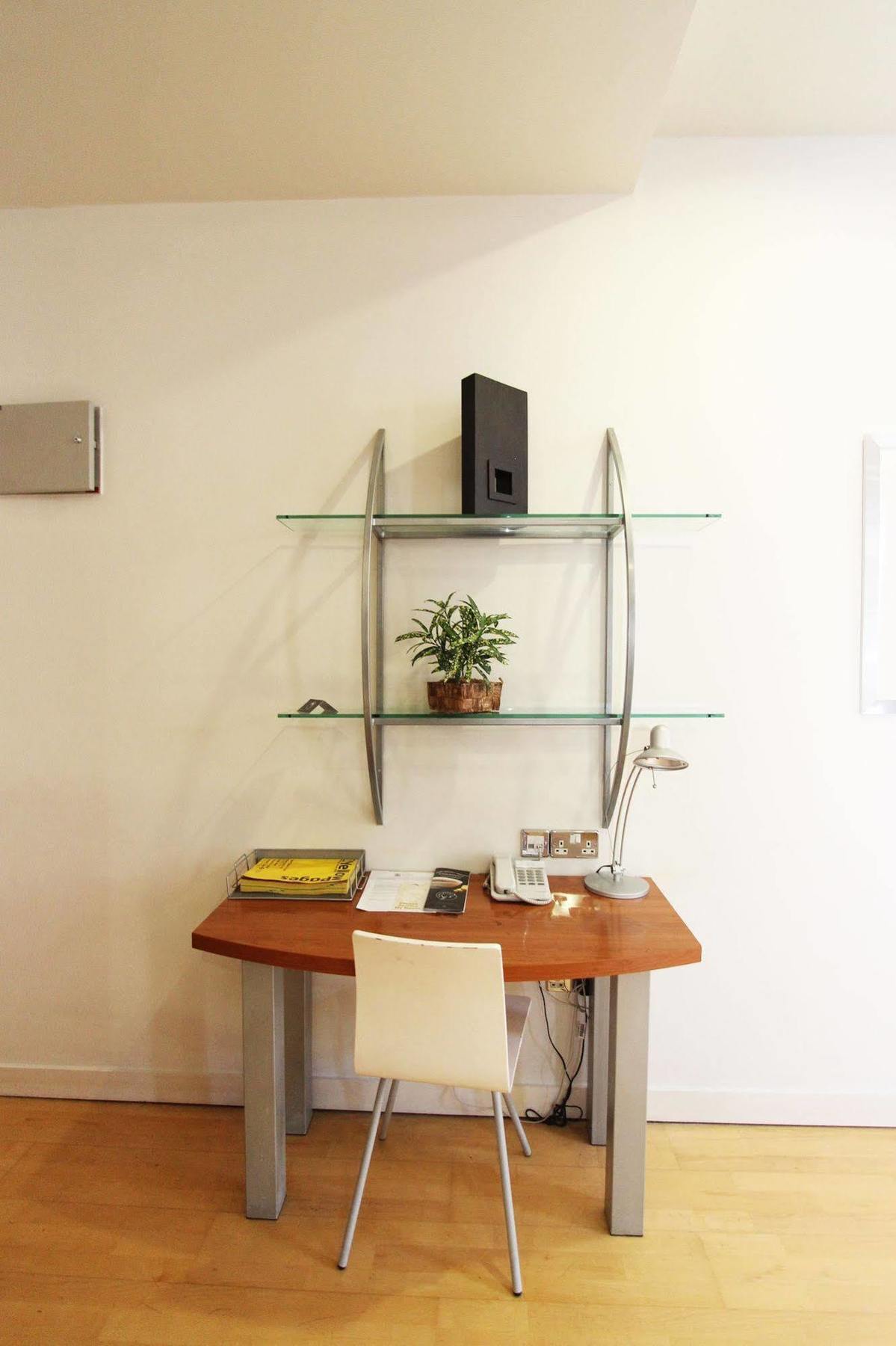 Princes Square Apartment