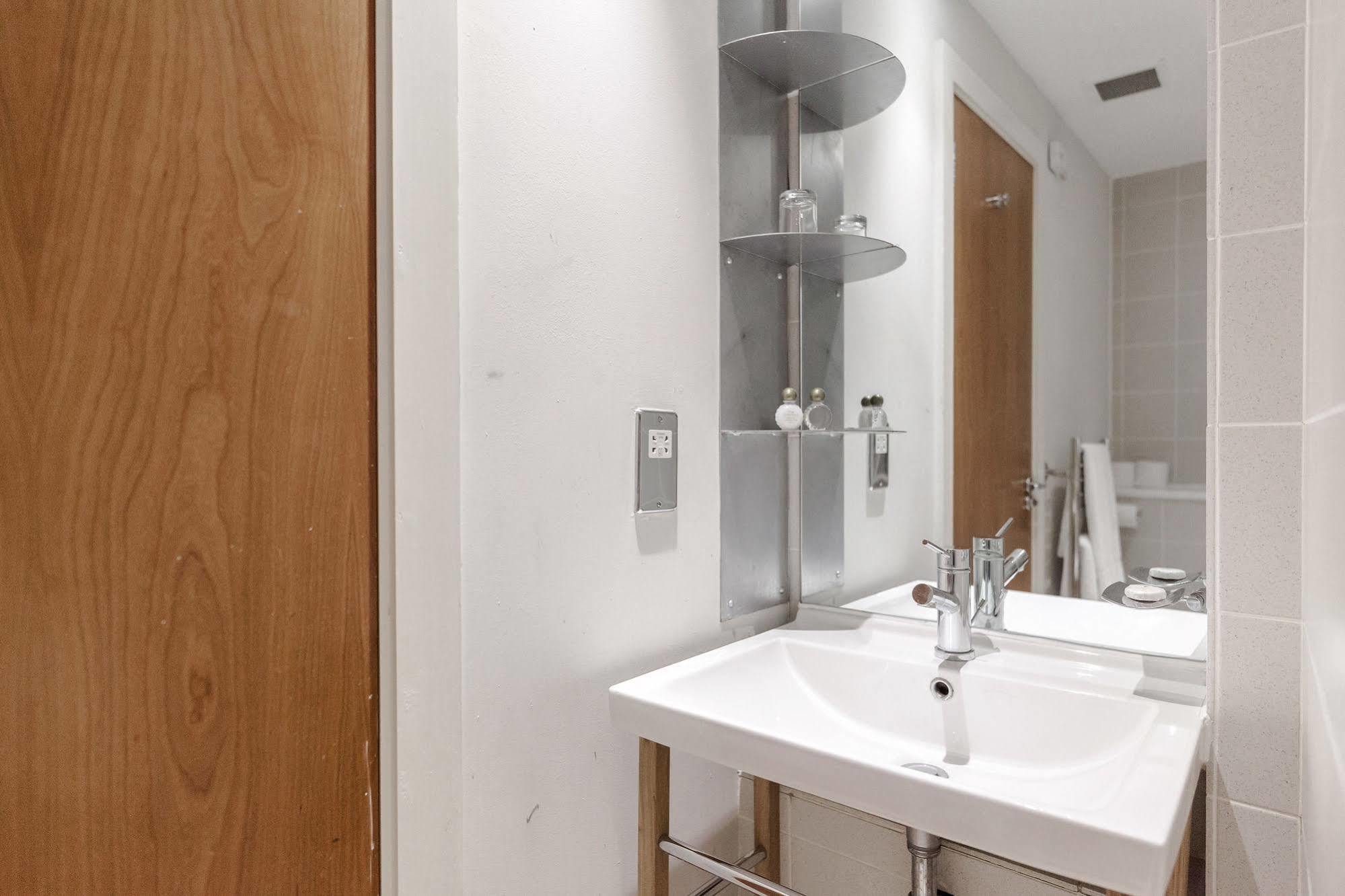 Princes Square Apartment