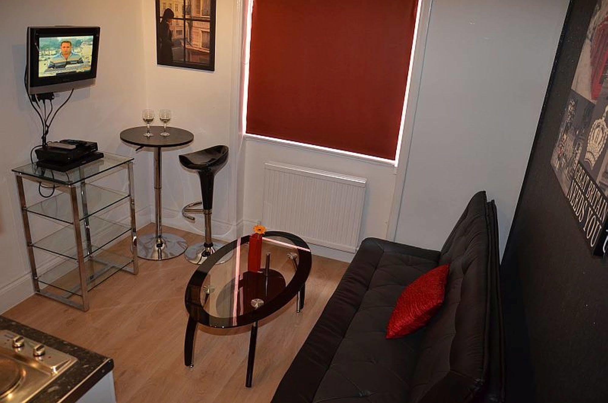 Hyde Park Apartment London