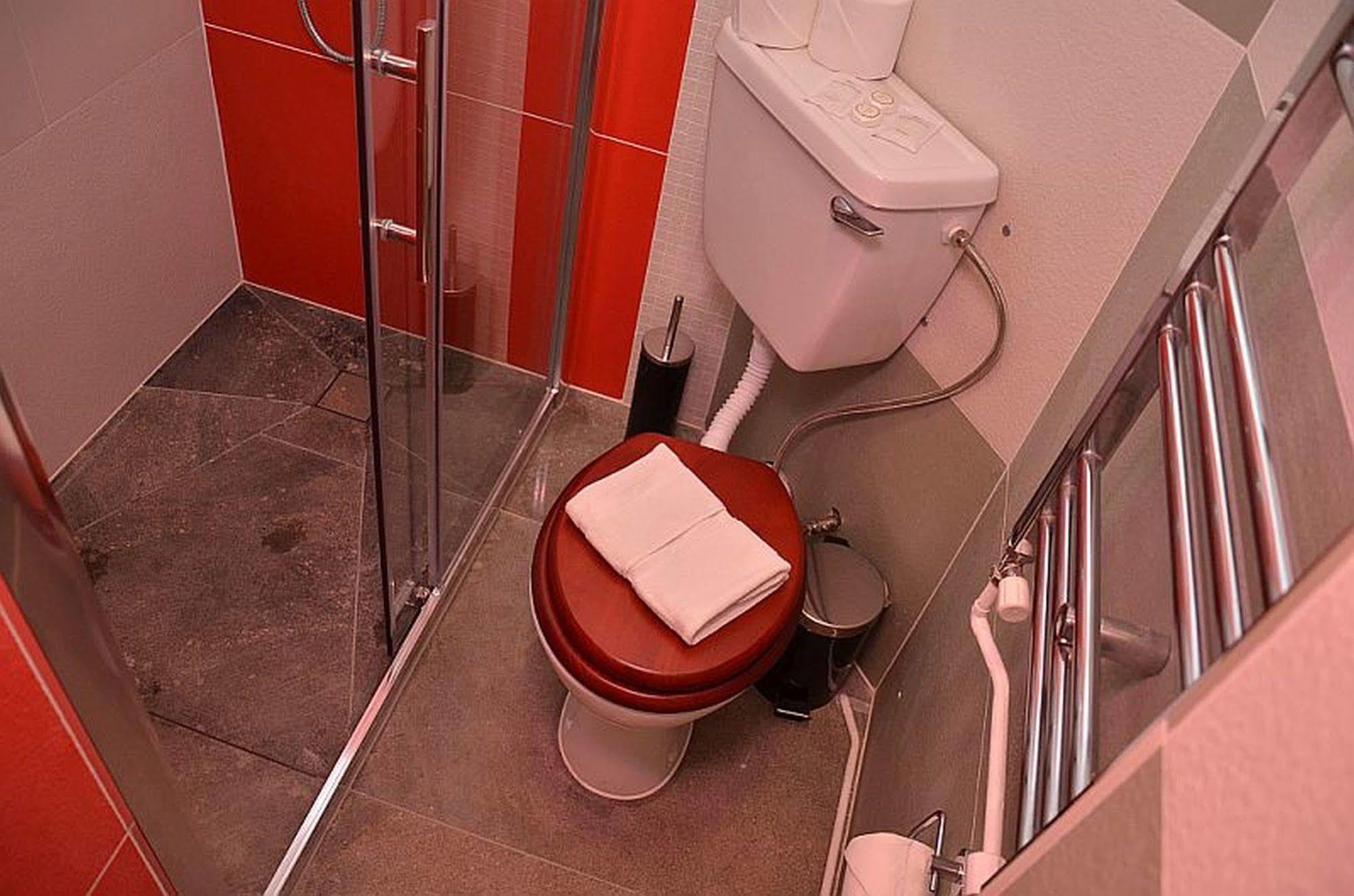 Hyde Park Apartment London