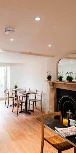 Bed & Breakfast Kennington 4*