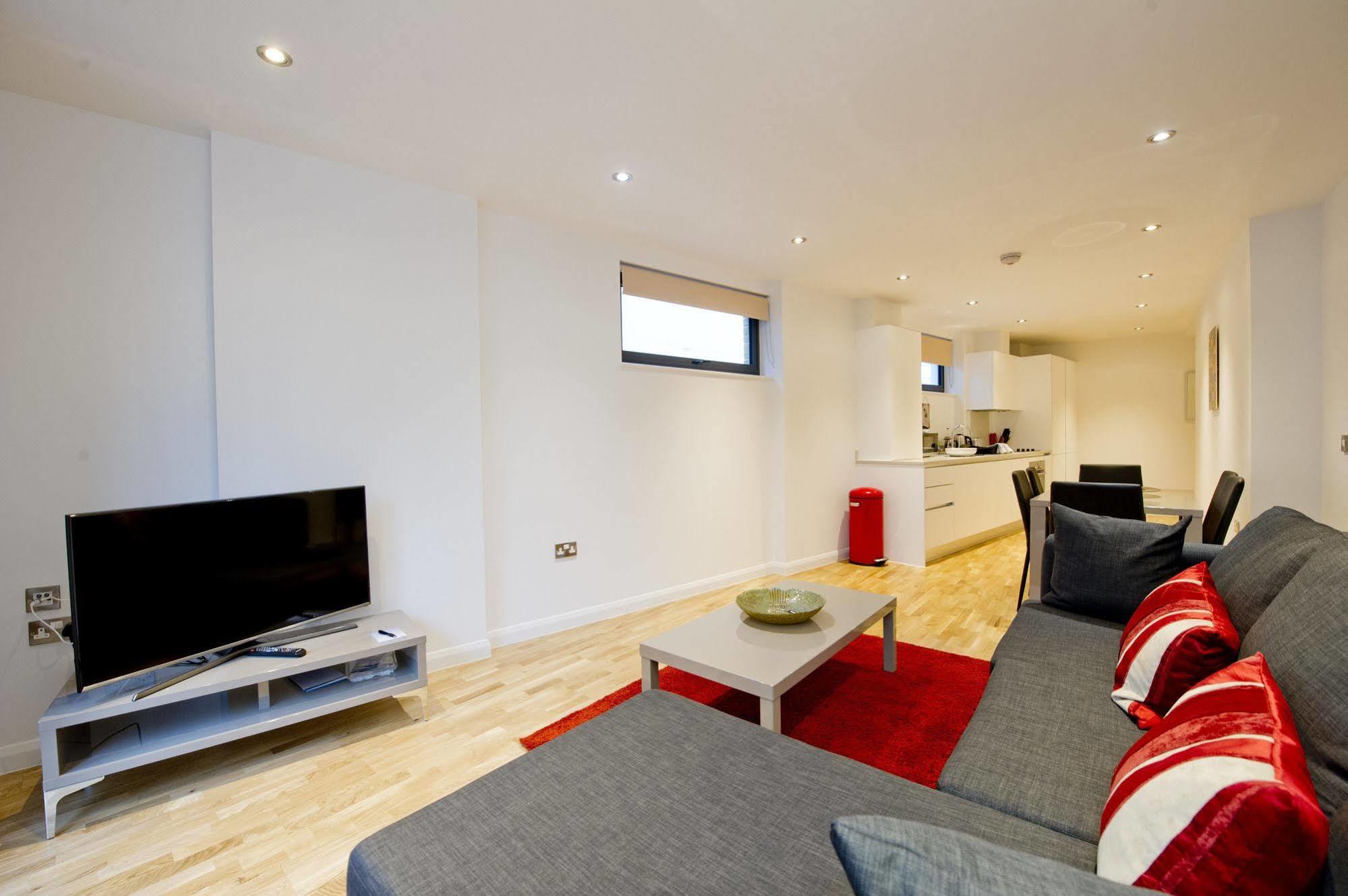 Tooley Street By Viridian Apartment