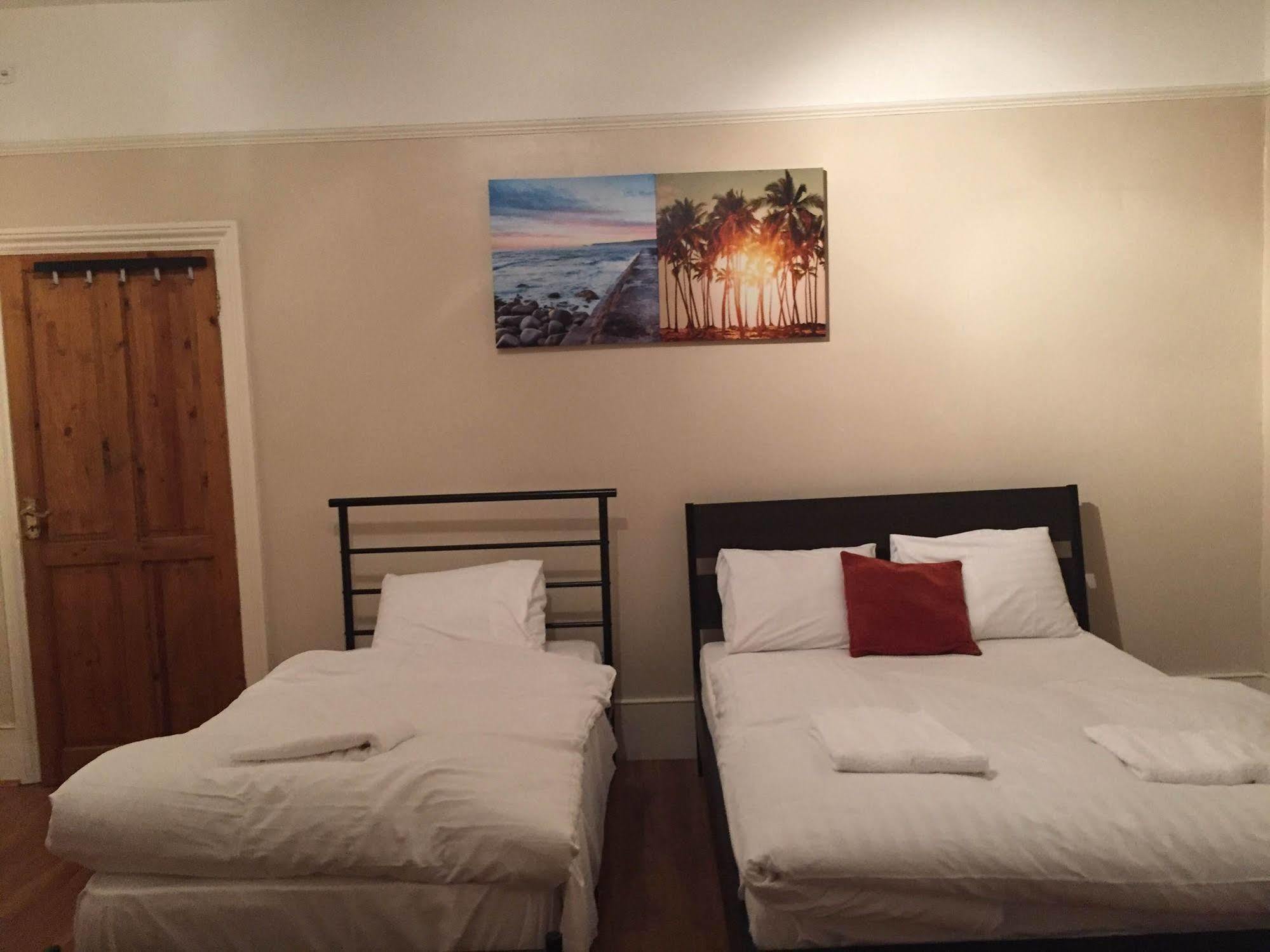 137 Upton Lane 2* London