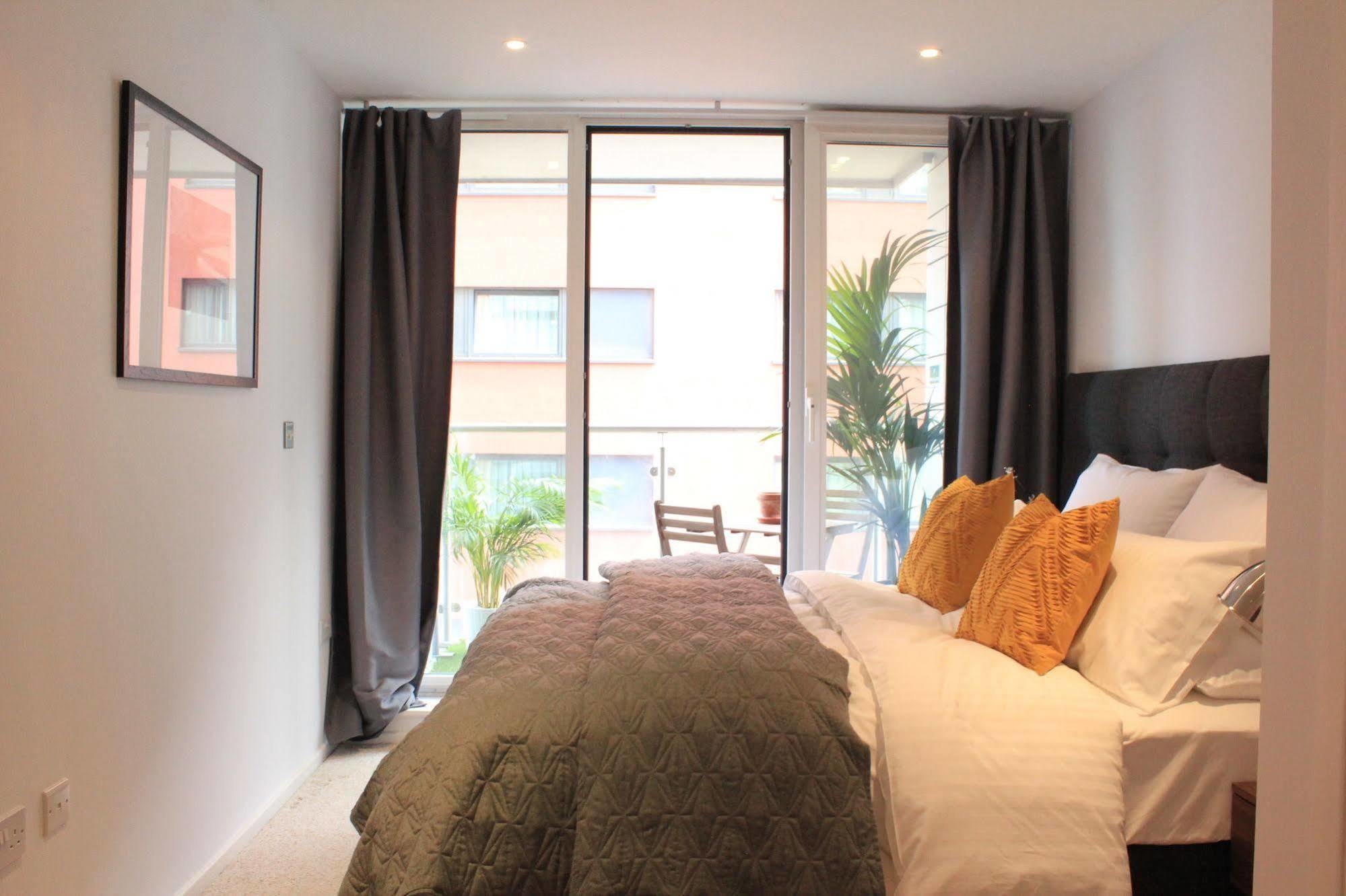Belvedere Royal Victoria Docks Apartment