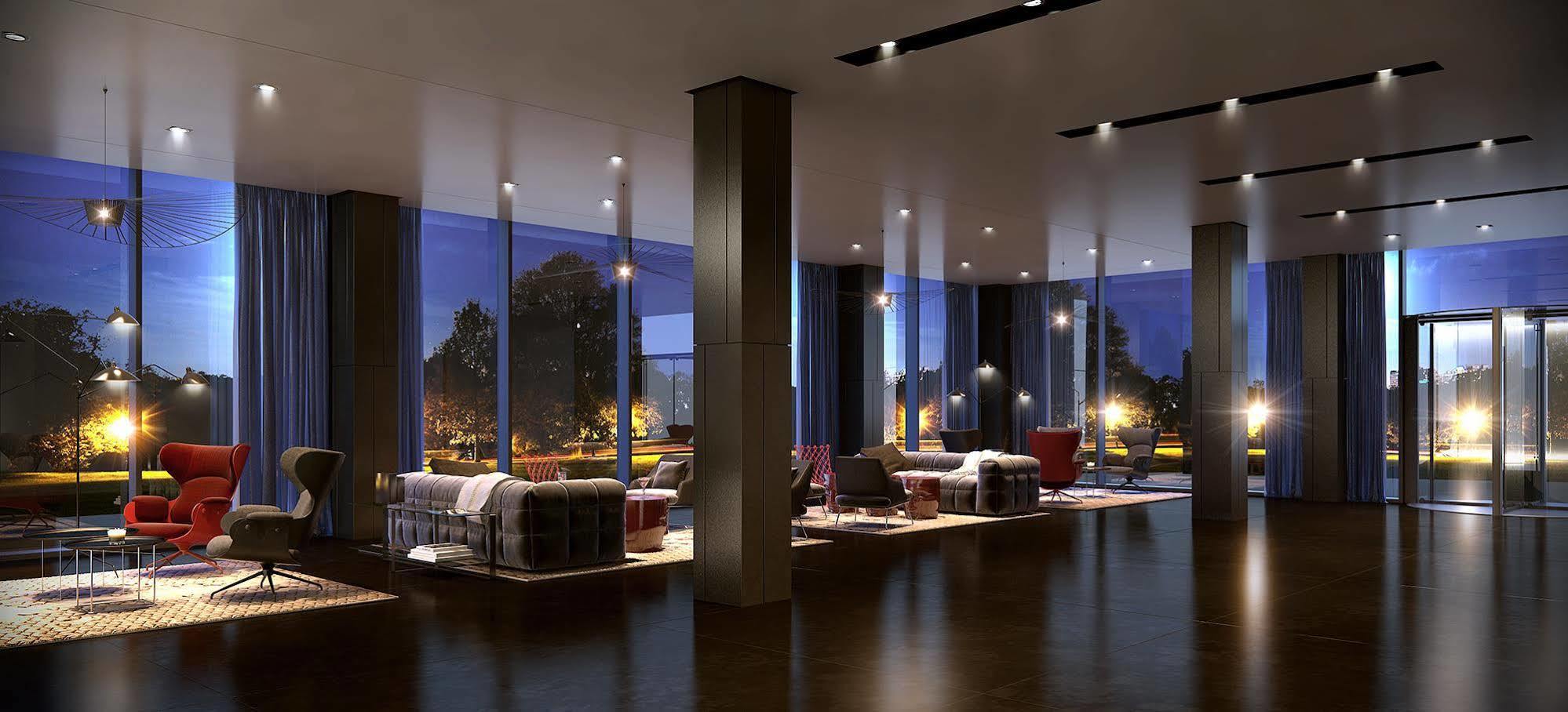 Park Plaza London, Park Royal Hotel Londen