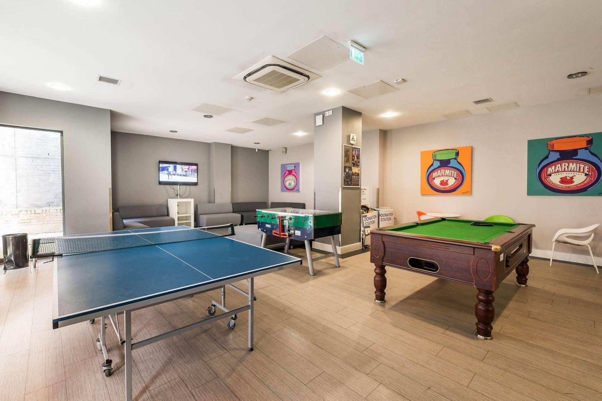 Hostel Dashwood London
