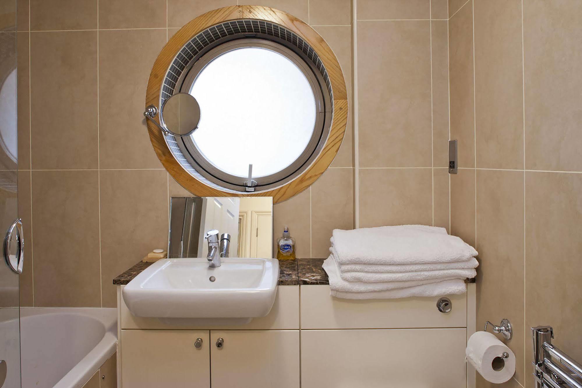 The Leicester Square Collection Apartment