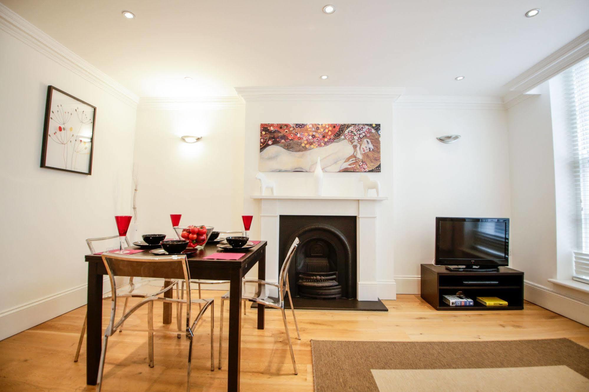 Park Views 4* London