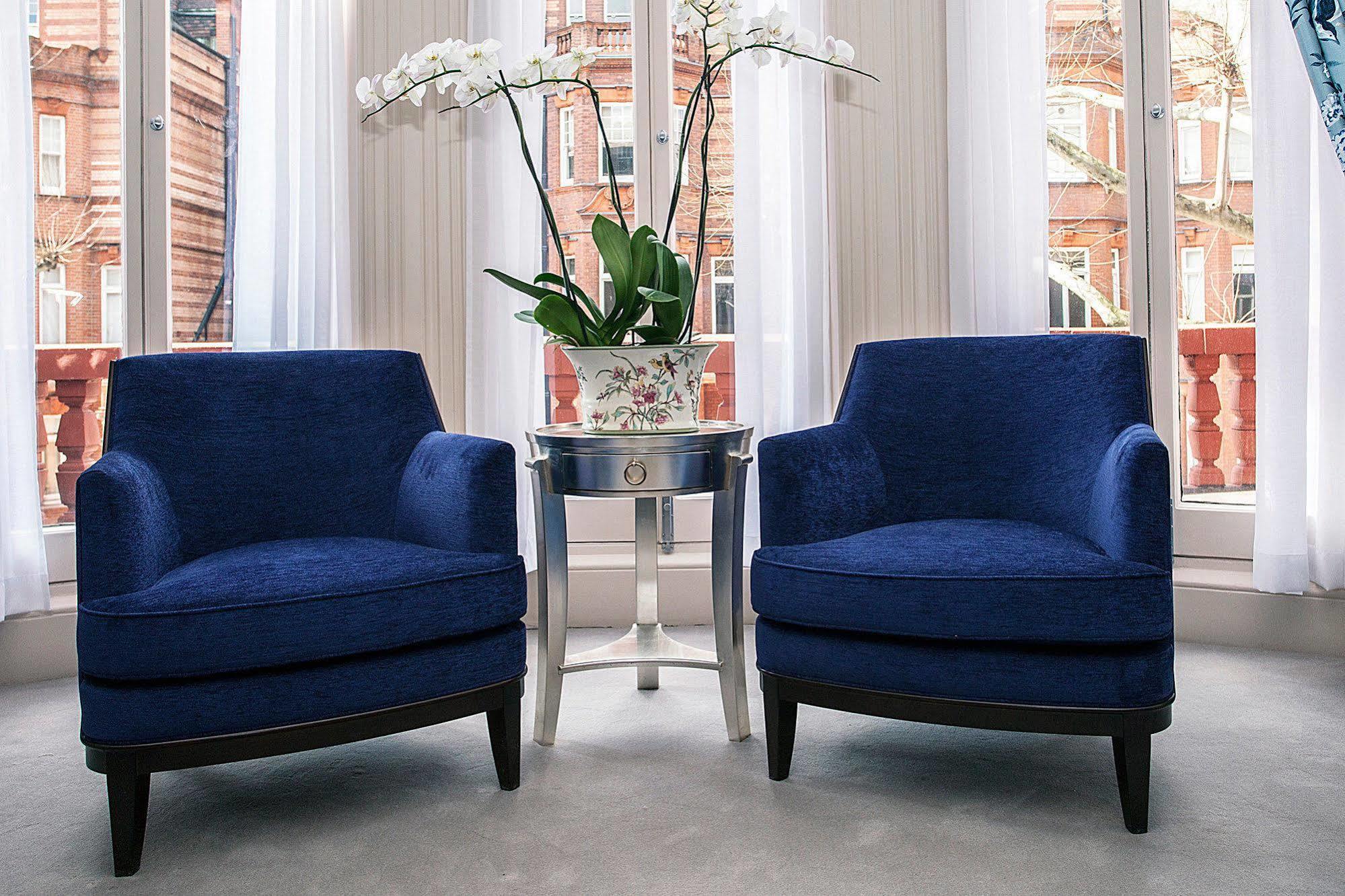 The By The Sloane Club Londres