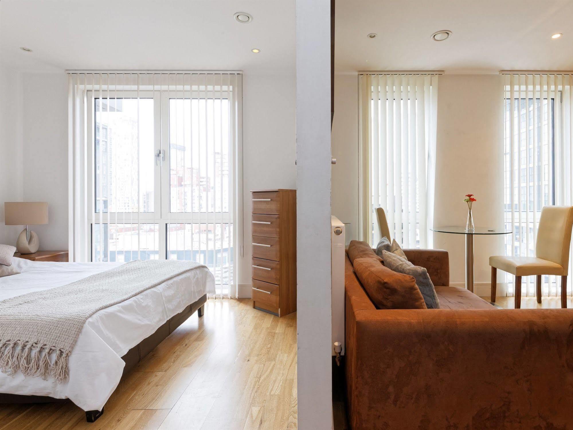Serviced Apartment