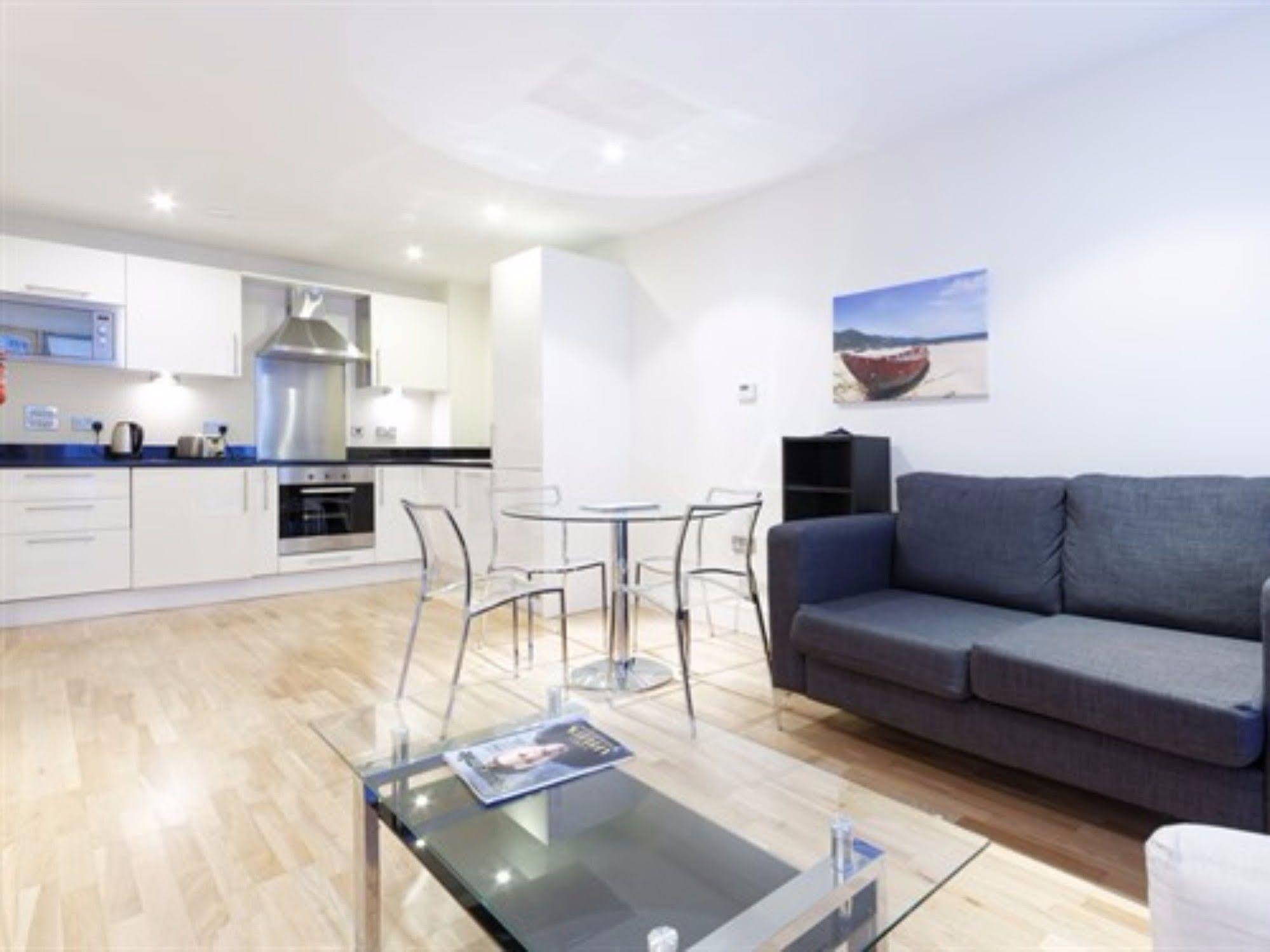 Apartment Serviced London