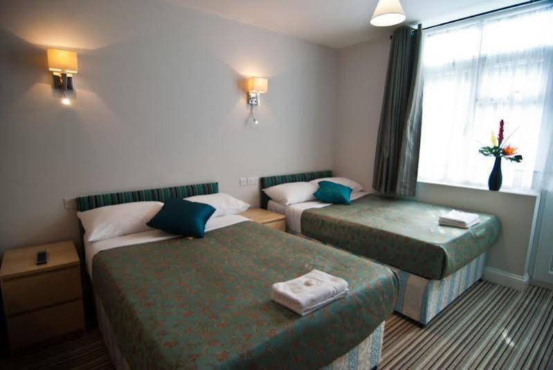 Comfotel Blu Bed & Breakfast London