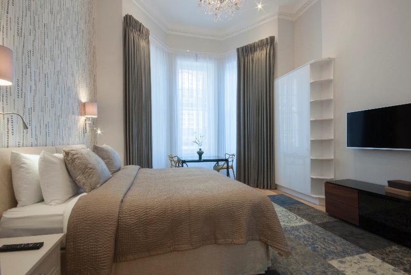 17 Hertford Street Aparthotel Londra