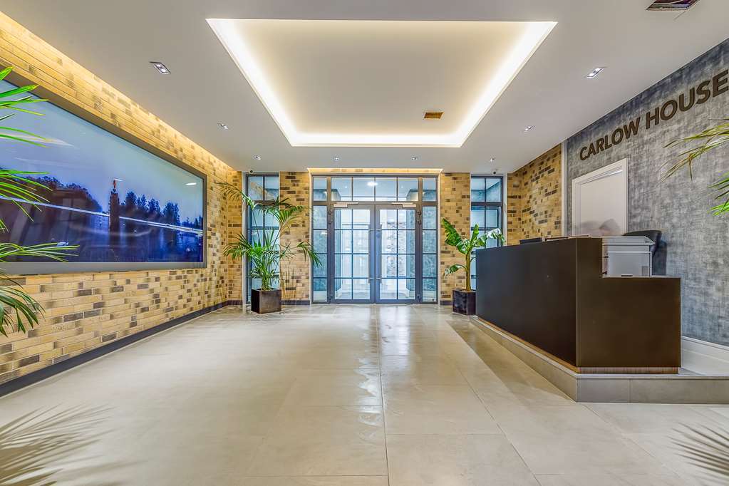 Hotel Carlow House By Skyline