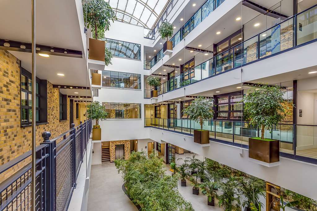 Carlow House By Skyline London