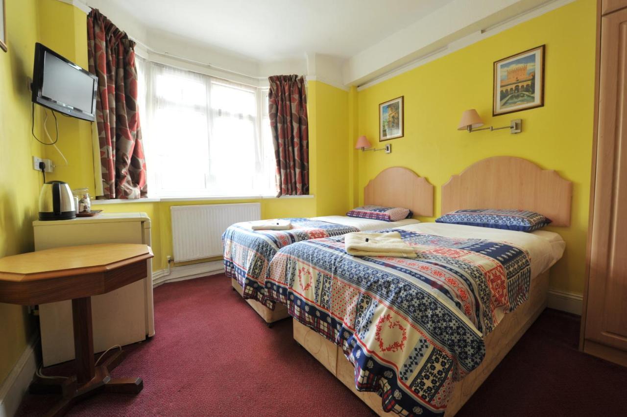 Acton Town 2* London