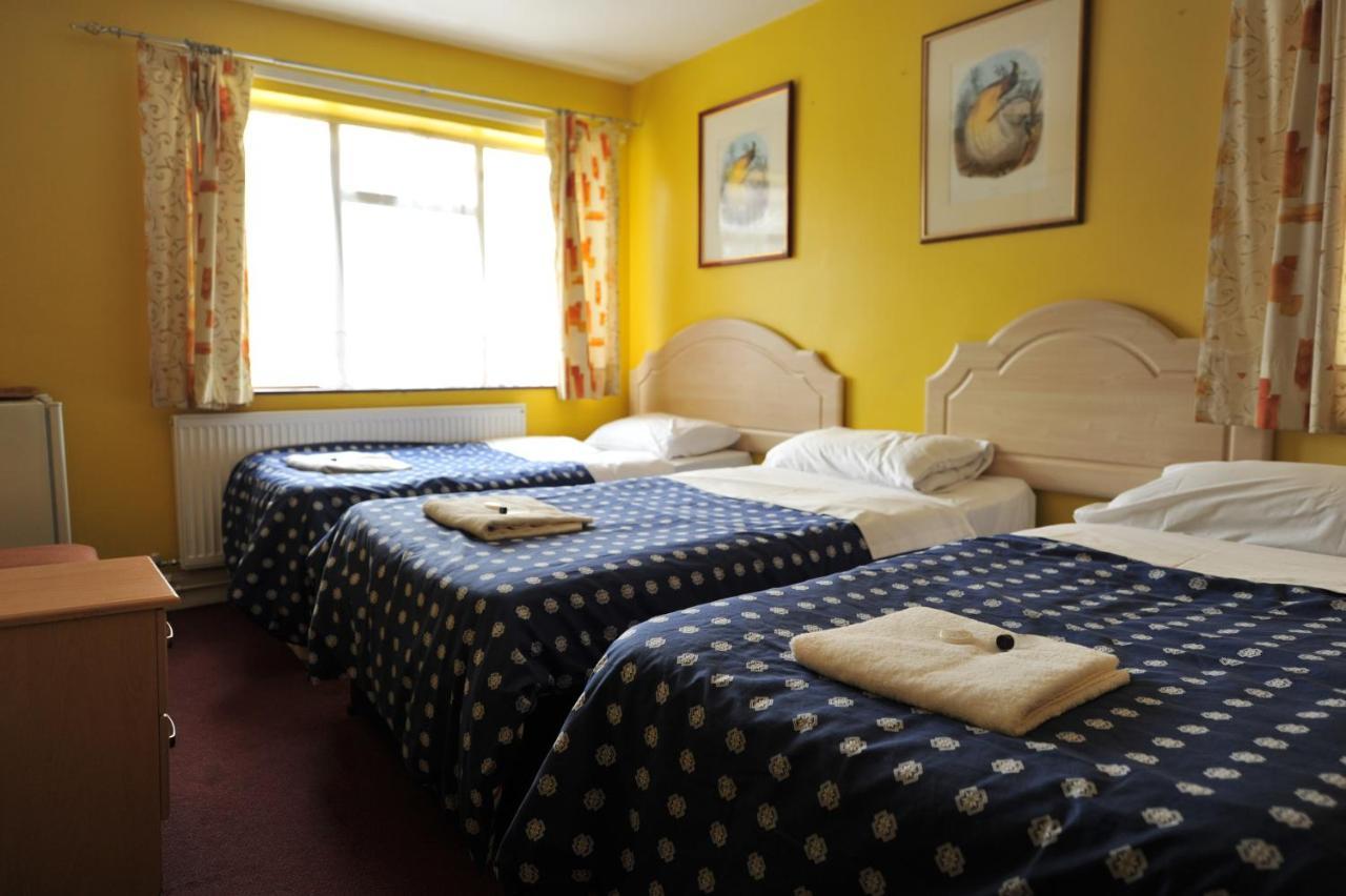 Acton Town 2* London