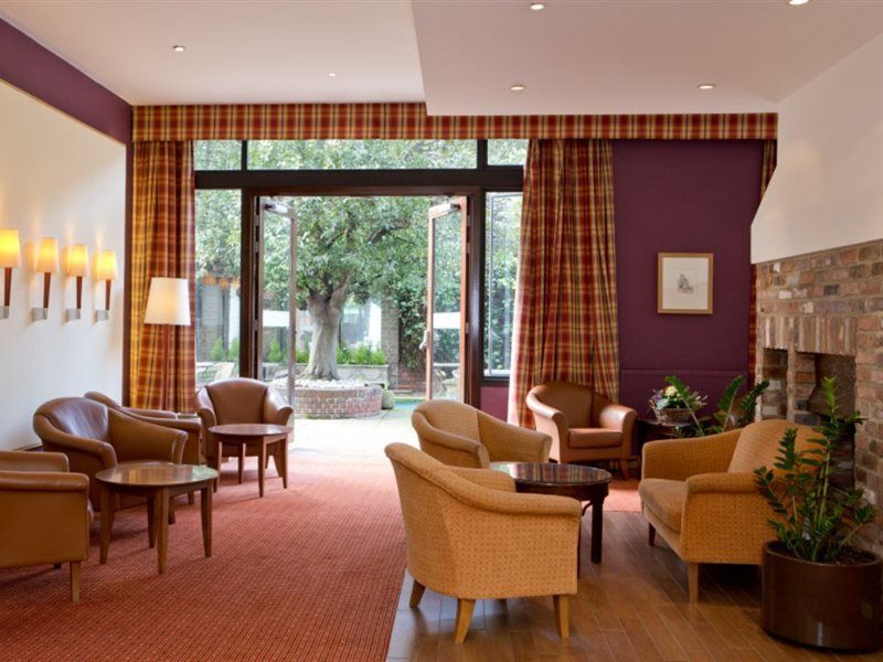 Hotel Royal National And Sister Hotels Roulette London
