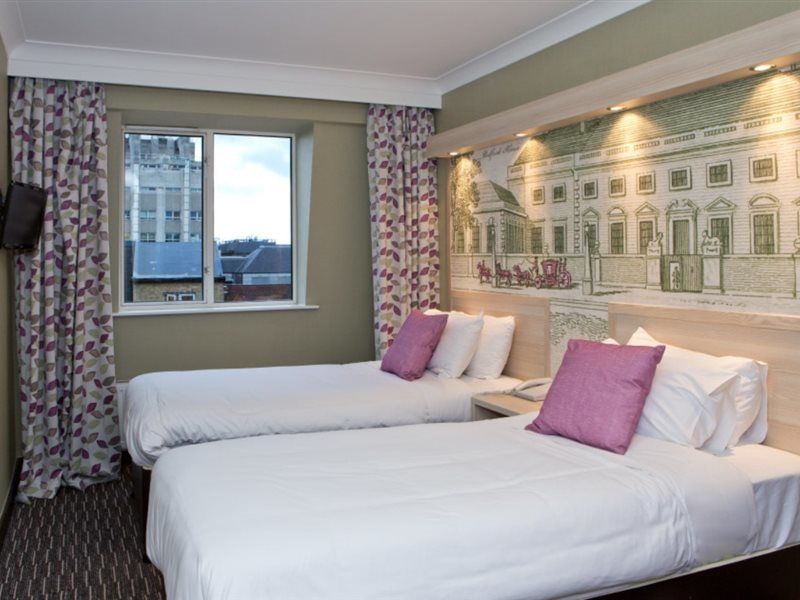 Hotel Royal National And Sister Hotels Roulette 3*
