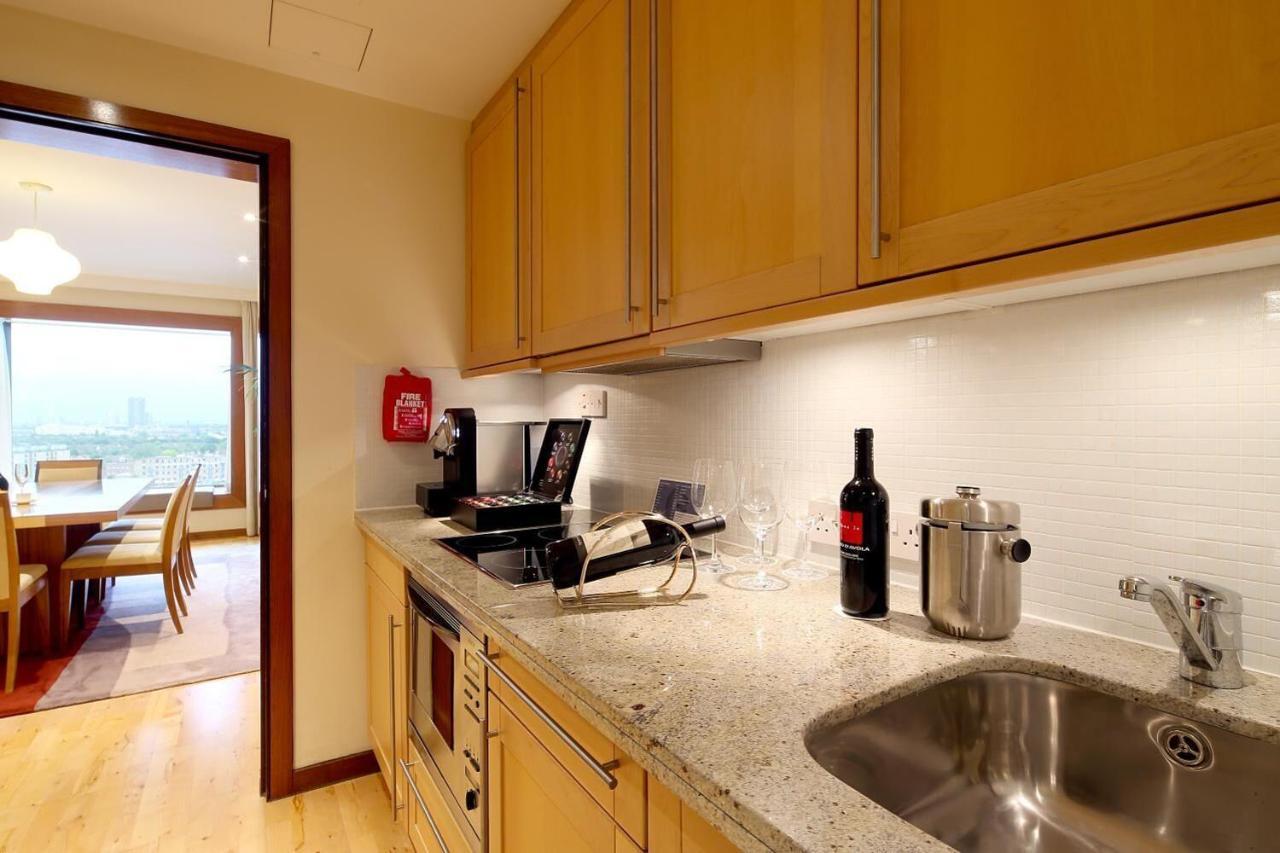 Hotel Canary Riverside Plaza 5*