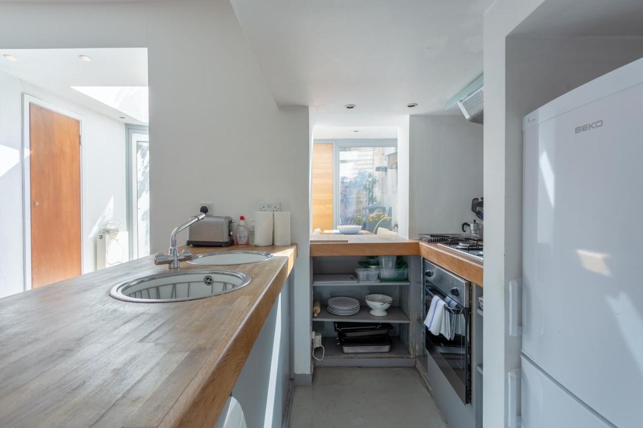 Apartment Fantastic And Bright 1 Bedroom Garden Flat