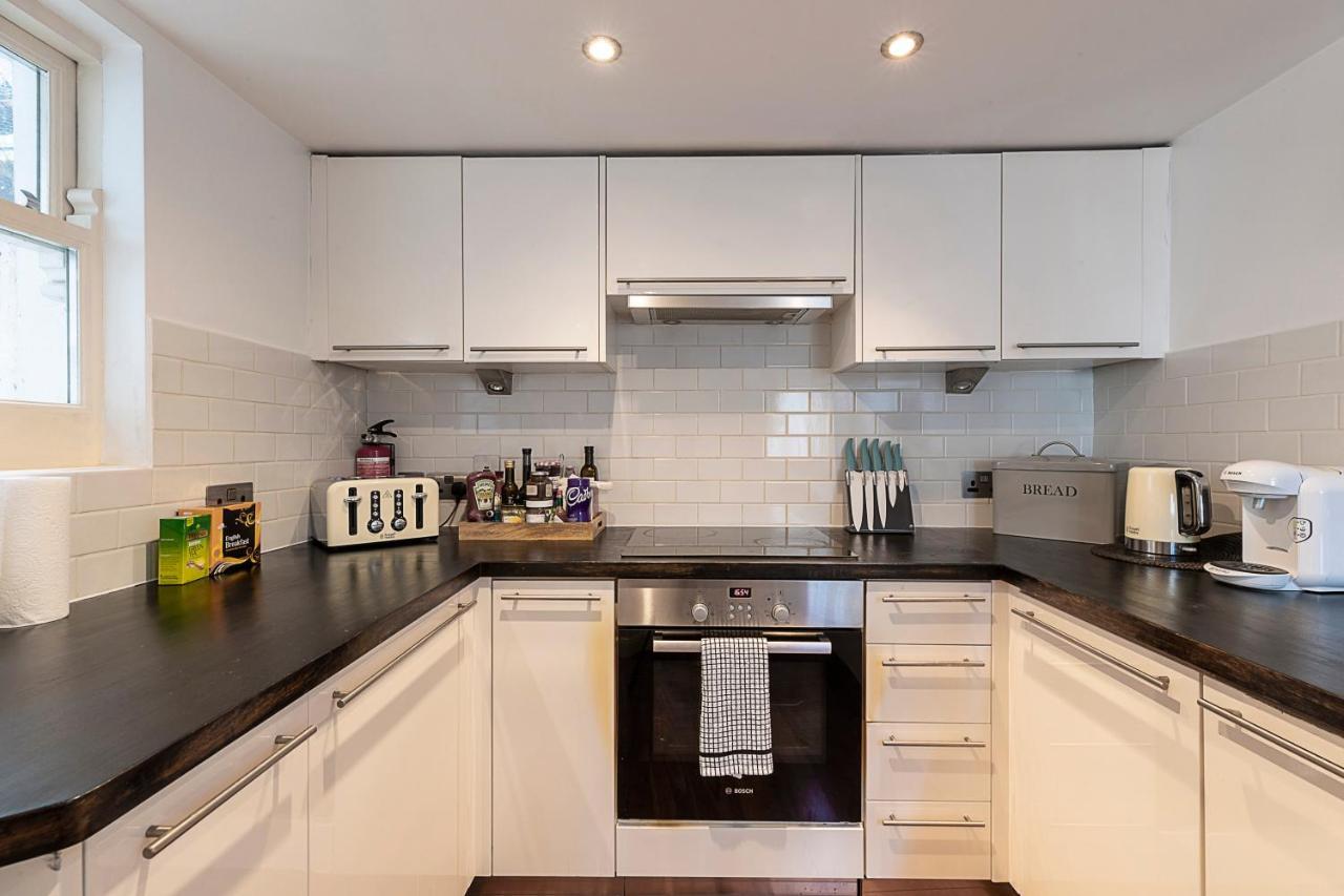 Lovely Flat In Chelsea Leilighet London