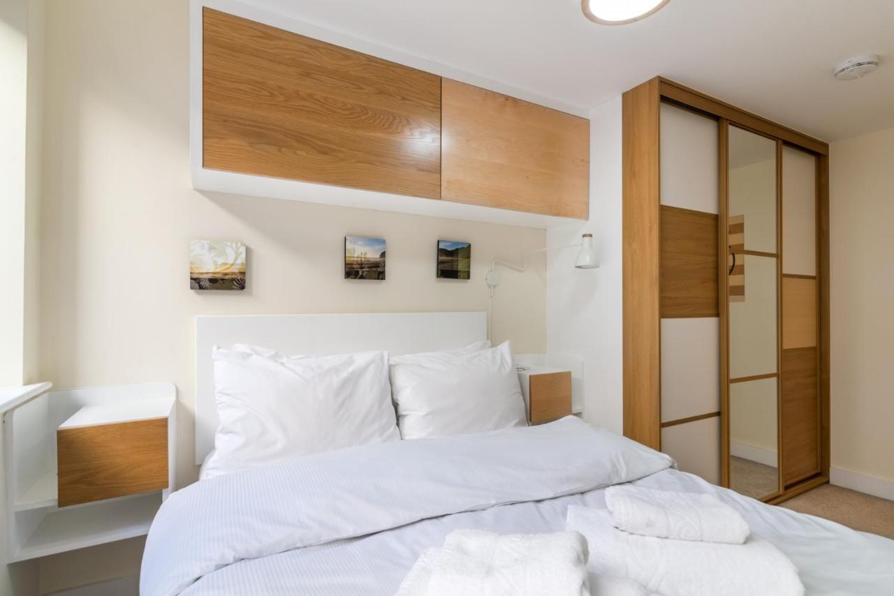 Fantastic Central Brixton Flat For Up To 6 Guests Appartement *