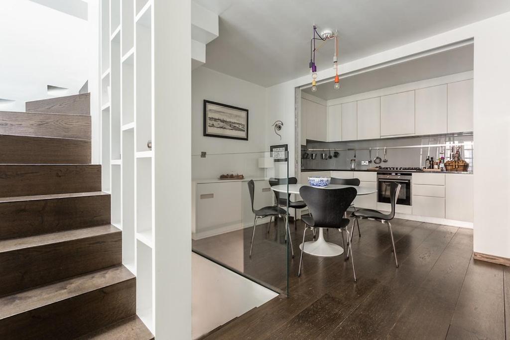 Leilighet Rutland Mews South By Onefinestay London
