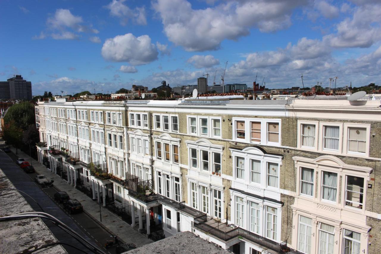 Regents Court * London