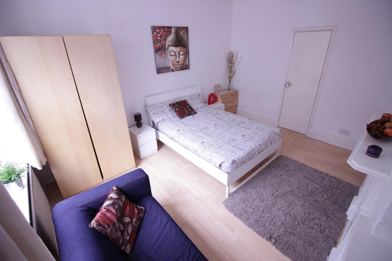 A Fordham Guest Guest house