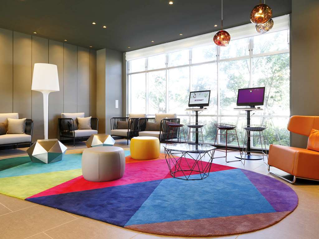 Hotel Ibis Styles Gloucester Road 3*
