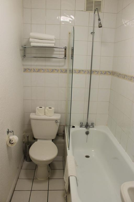 Palace Court Apartment London