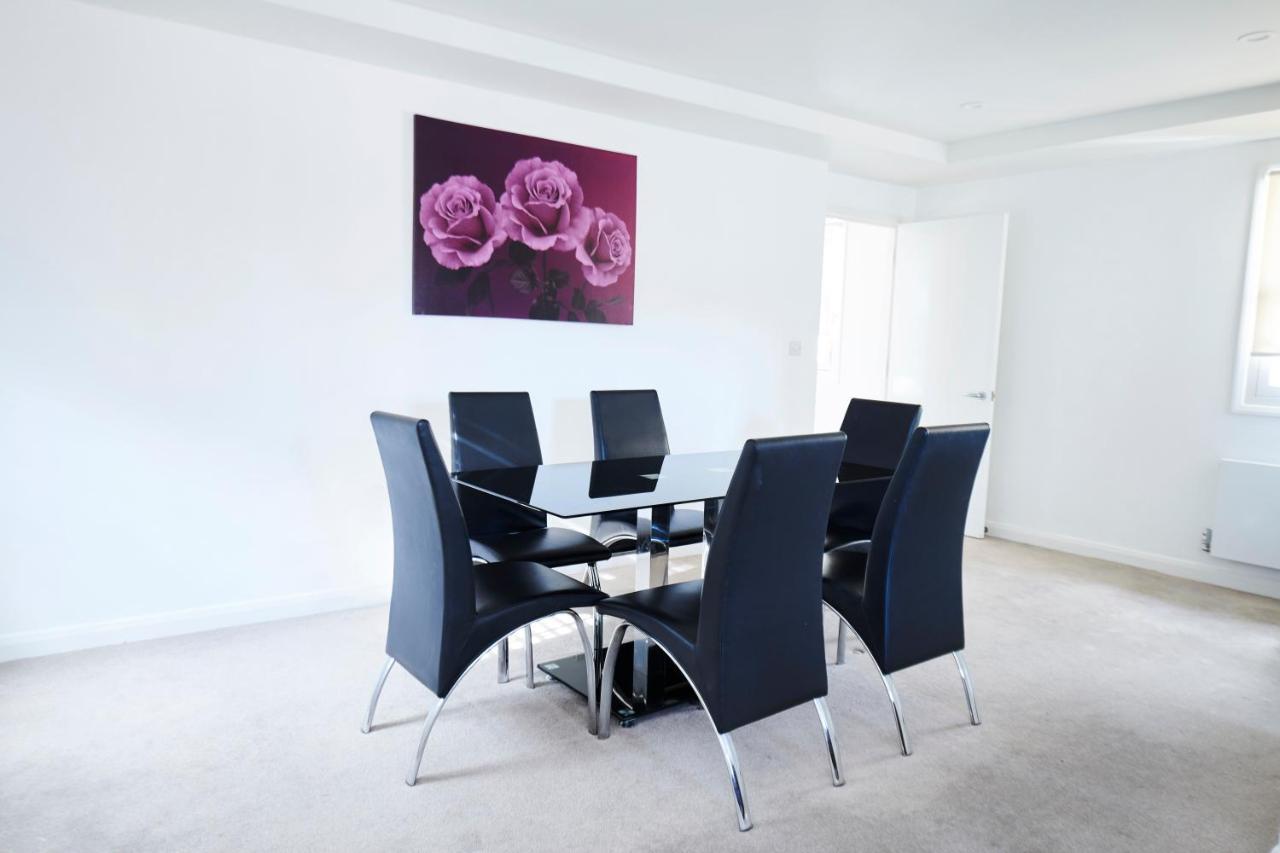 Access Kensington Olympia Apartment London