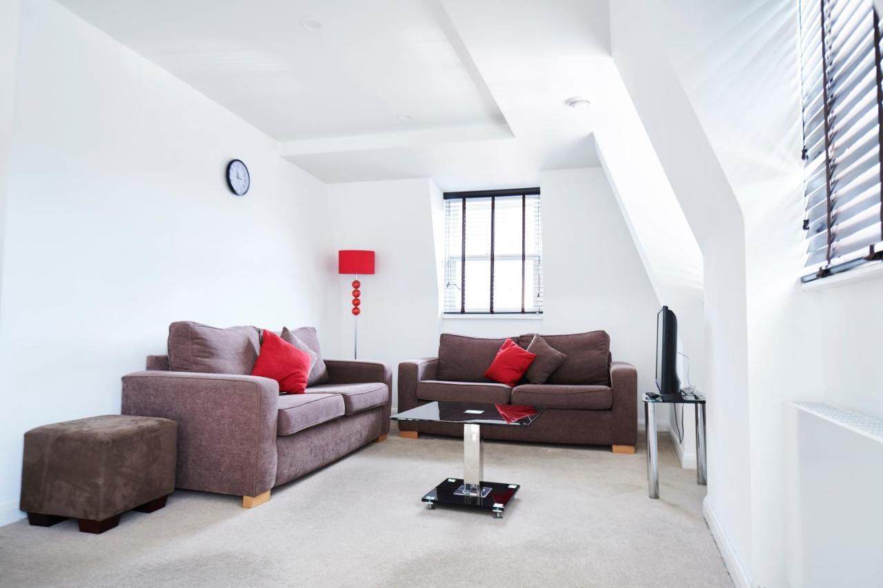Apartment Access Kensington Olympia *