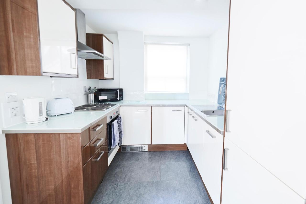 Apartment Access Kensington Olympia *