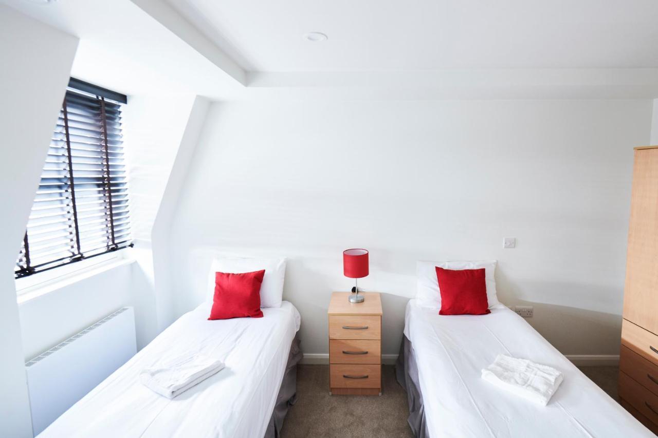 Apartment Access Kensington Olympia London
