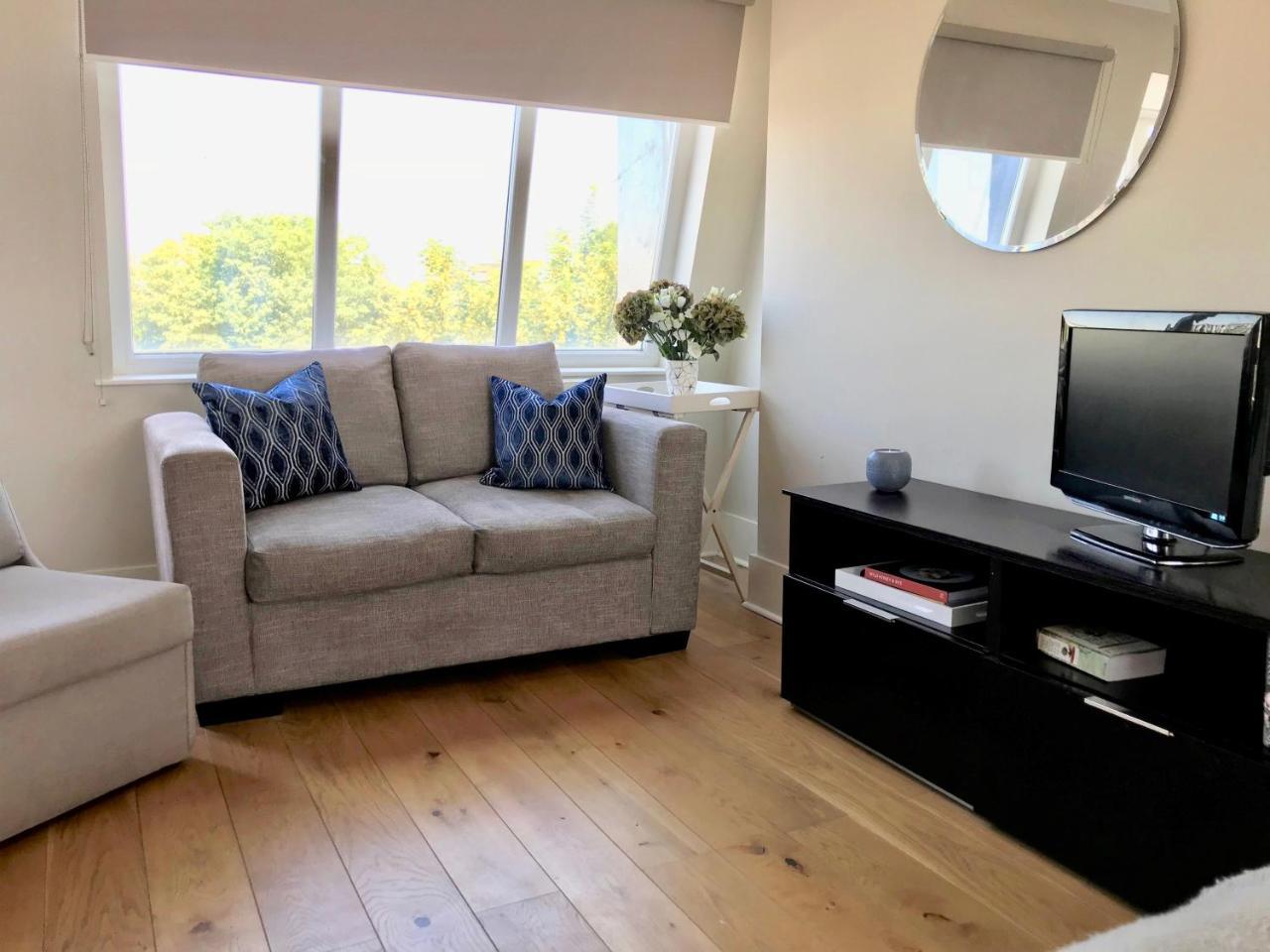 Loft Studio 1 Min To Station Zone 2 * London
