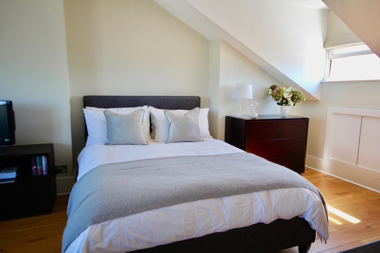 Loft Studio 1 Min To Station Zone 2 London