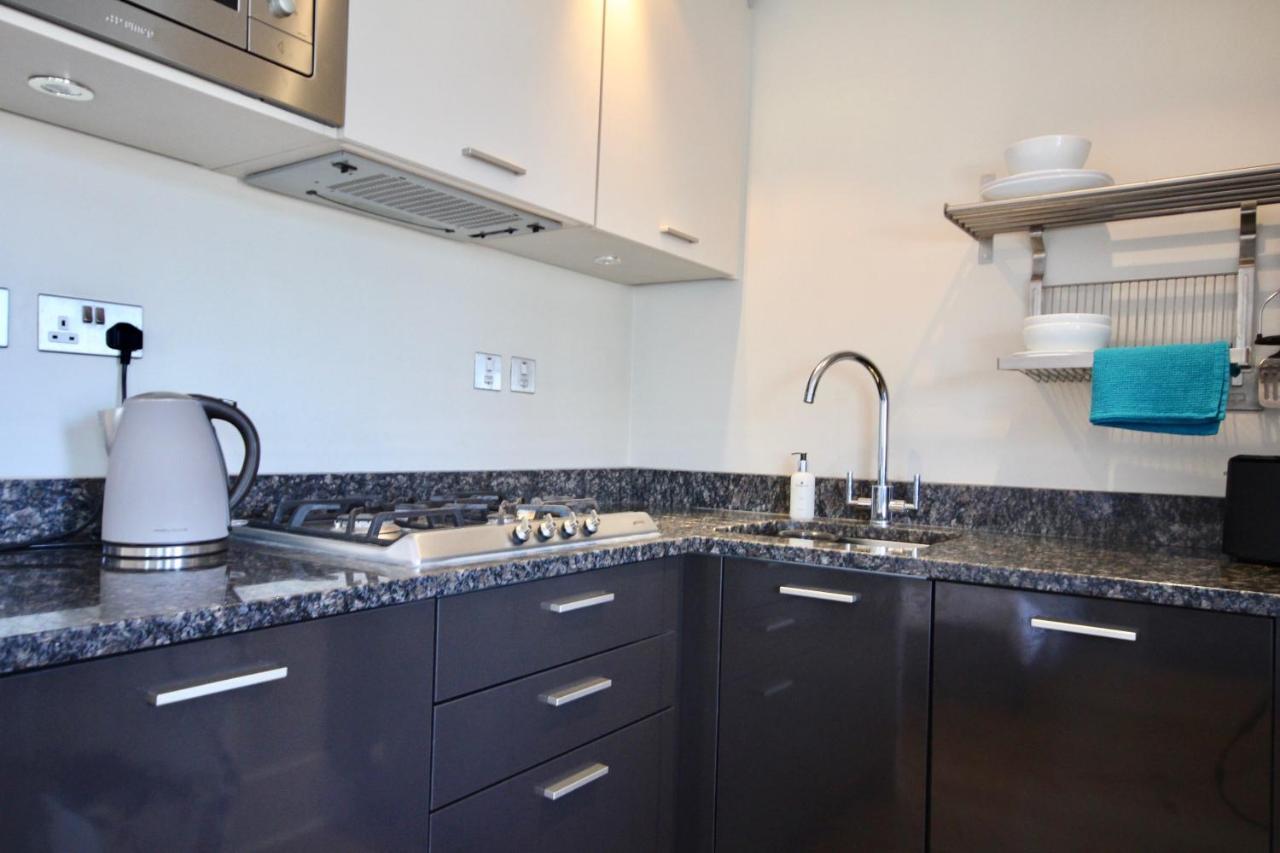 Loft Studio 1 Min To Station Zone 2 Apartment *