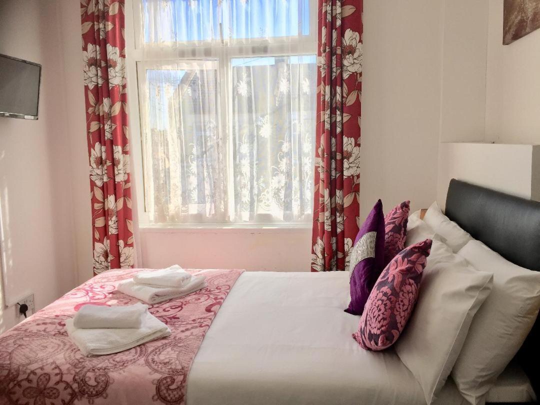 Hotel Metro House Star 2*