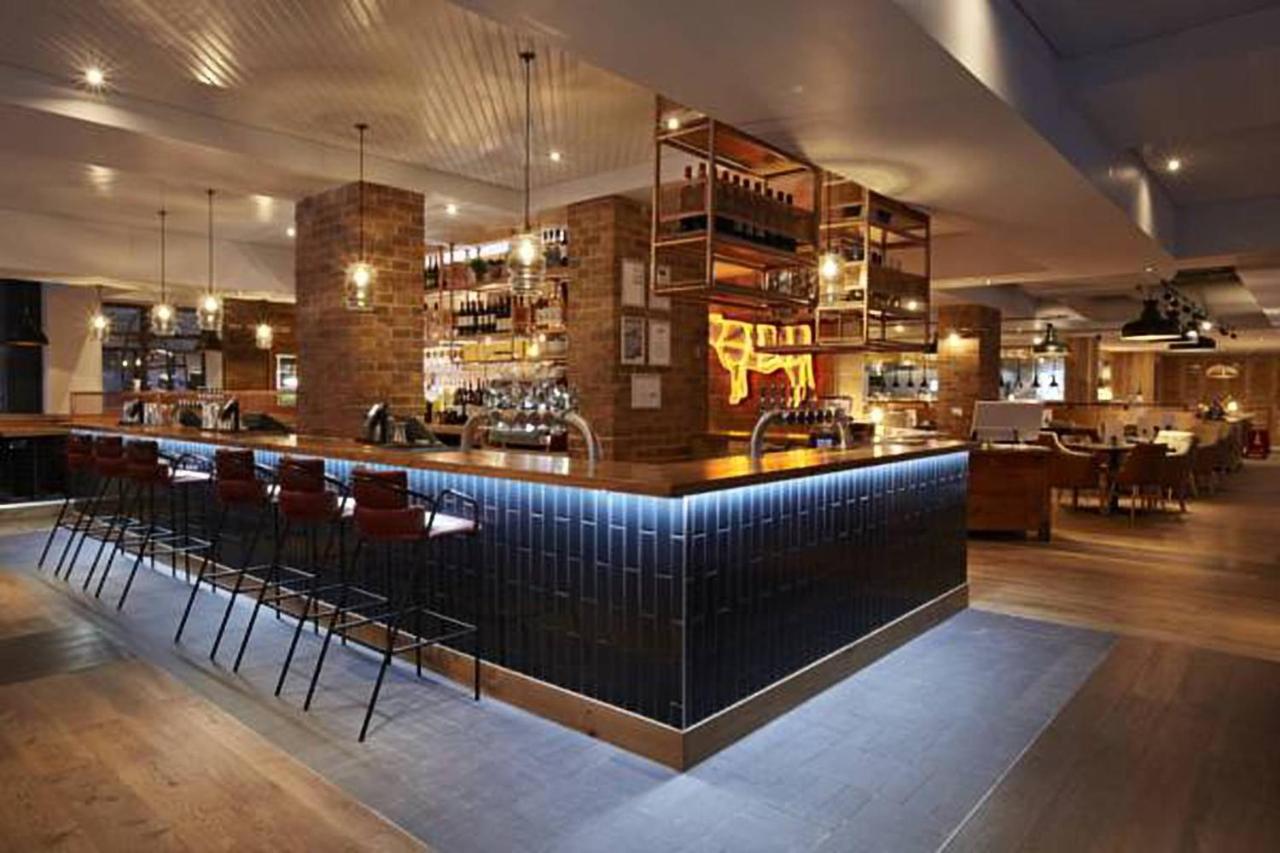 Premier - Aldgate 3*